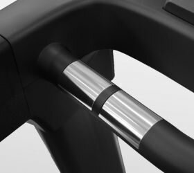 Беговая дорожка Carbon Premium World runner T2 Беговая дорожка Carbon Premium World runner T2